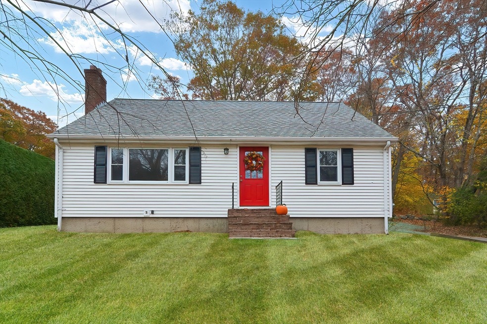 19 Meadowview Rd, Foxboro, MA 02035 - photo 1