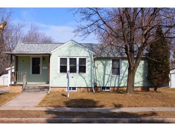 1110 W Brewster St, Appleton, WI 54914 - photo 1