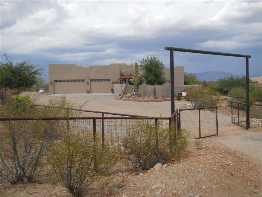 20840 W Cattle Iron Dr, Wickenburg, AZ 85390 - photo 1