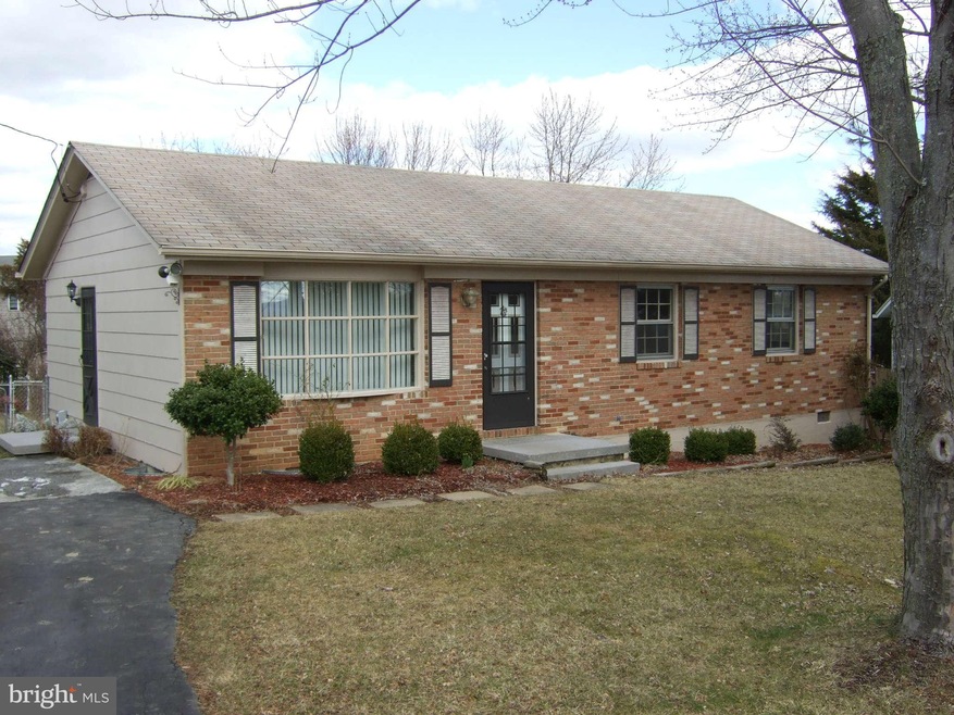 2108 First St, Middletown, VA 22645 - photo 1