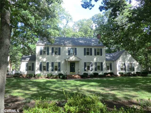 Exterior Front - Fantastic Well-Built 4 Bedroom Co