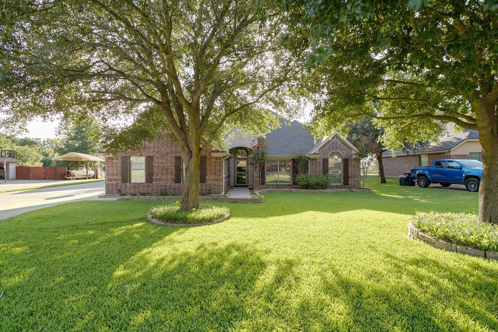 110 Kari Linda Ct, Weatherford, TX 76085 - photo 1