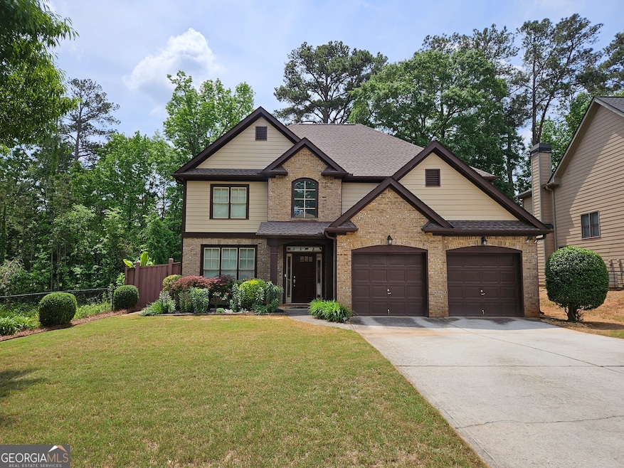 3943 Dunaire Dr, Stone Mountain, GA 30083 - photo 1