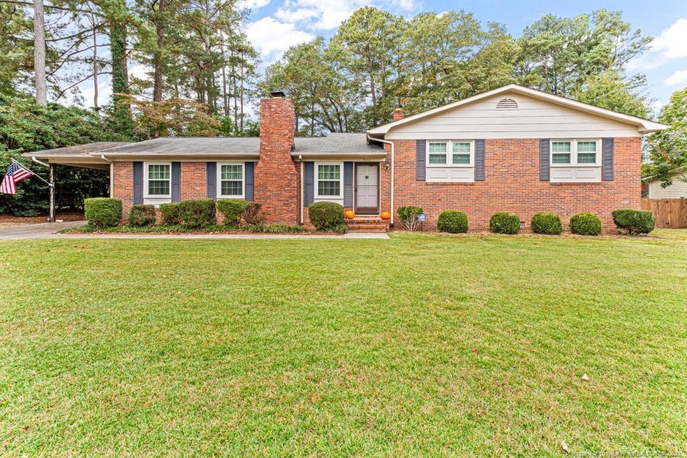 430 Edinburgh Dr, Fayetteville, NC 28303 - photo 1