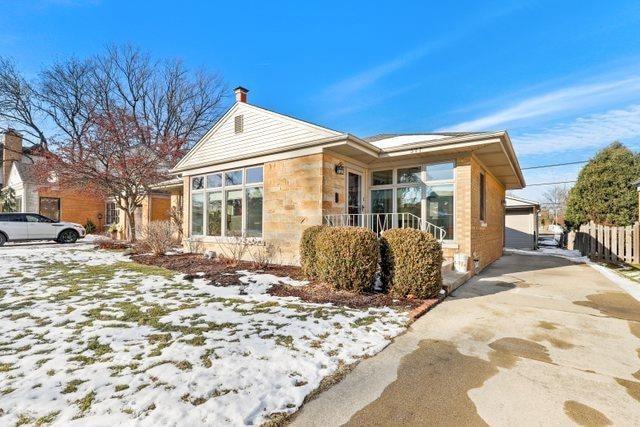 377 E Webster Ave, Elmhurst, IL 60126 - photo 1