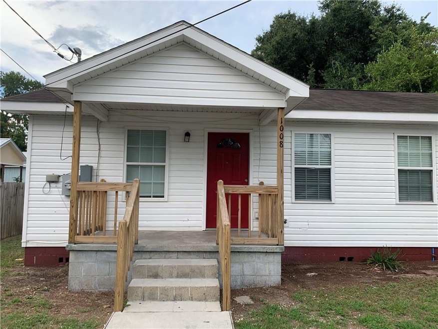 1008 O St, Brunswick, GA 31520 - photo 1