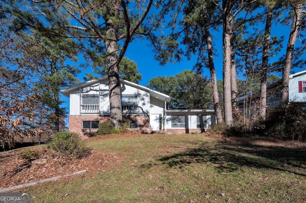 1870 Sandgate Cir, Atlanta, GA 30349 - photo 1