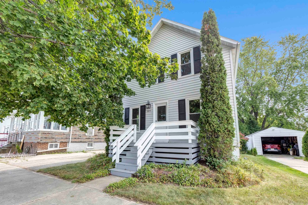 1815 21st St, Two Rivers, WI 54241 - photo 1