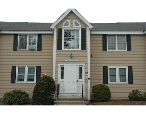 456 Mammoth Rd unit 8, Dracut, MA 01826 - photo 1