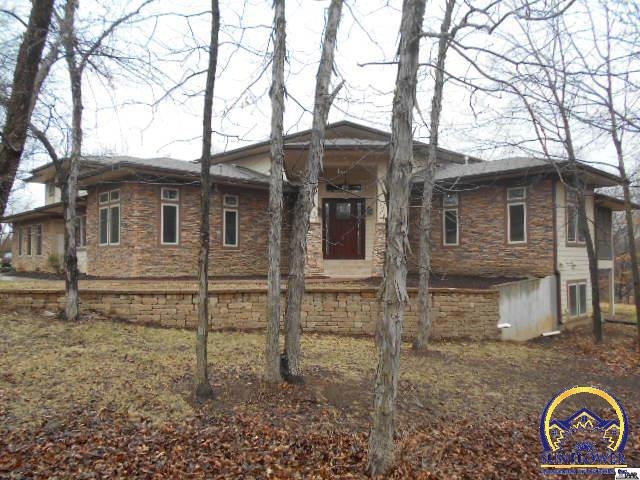 839 SW Patton Rd, Topeka, KS 66615 - photo 1