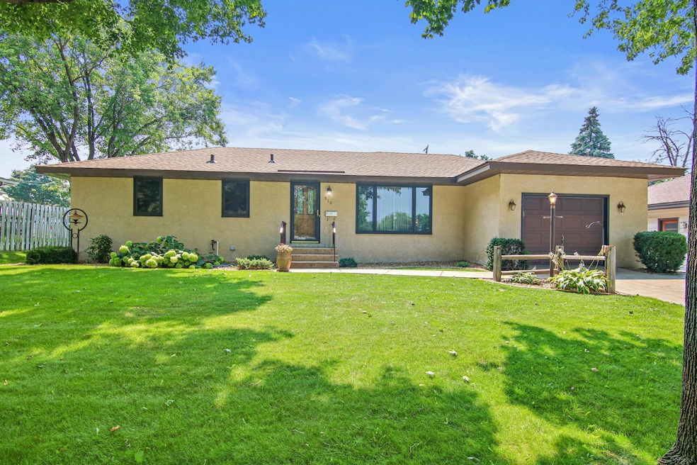 Sold $350,000 • Co-Listing Agent