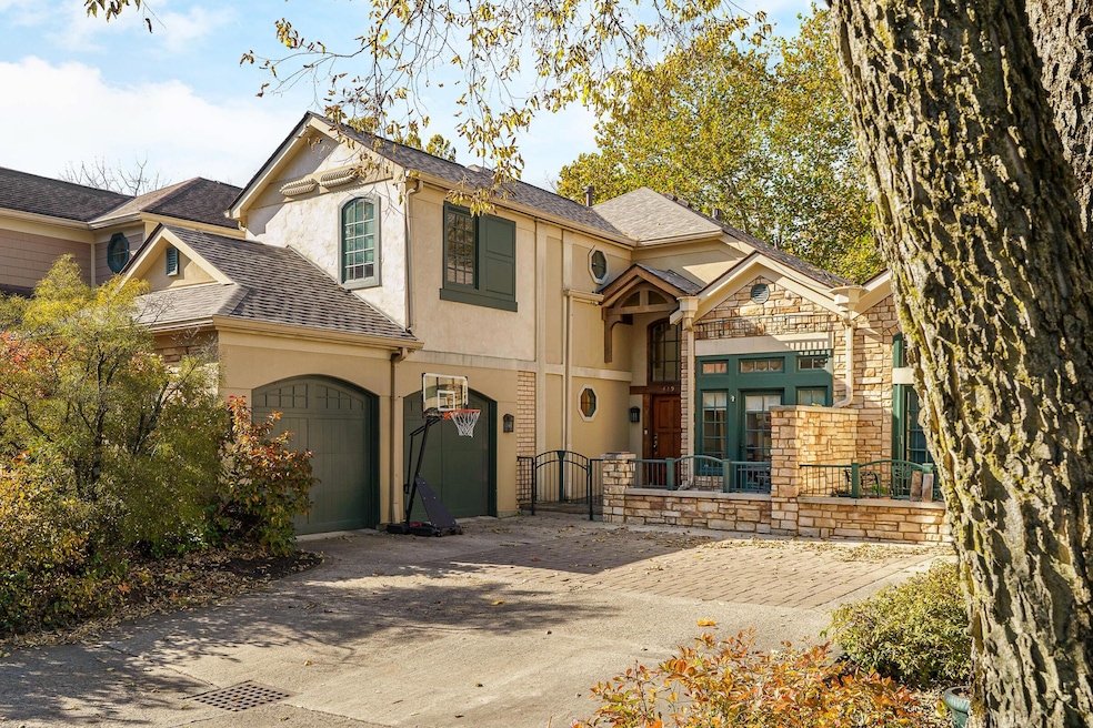 Under Contract $950,000