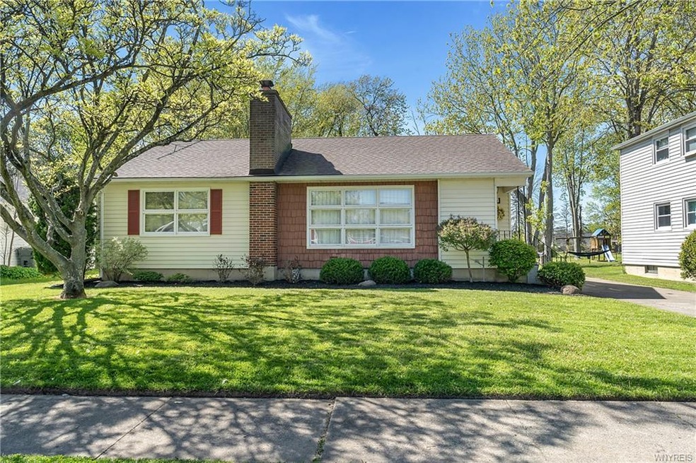 142 Community Dr, North Tonawanda, NY 14120 - photo 1