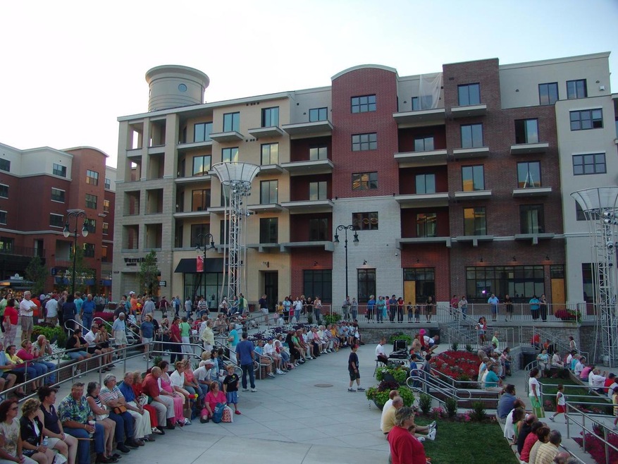 Branson Landing - July 22, 2006 045