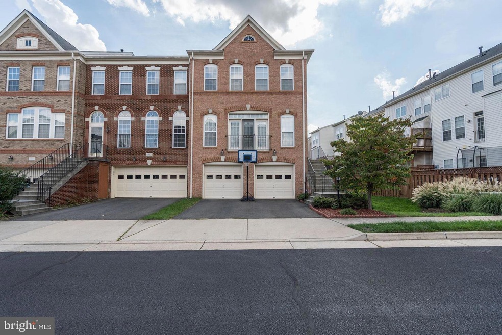 42999 Marburg Terrace, Broadlands, VA 20148 - photo 1