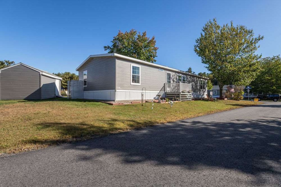 2 Stoneledge Rd, North Hampton, NH 03862 - photo 1