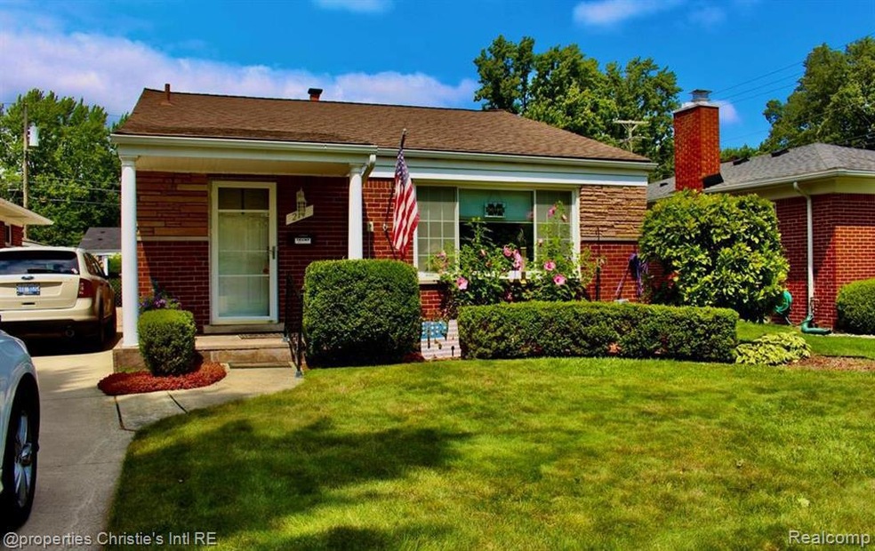 Sold $295,000 • Co-Listing Agent