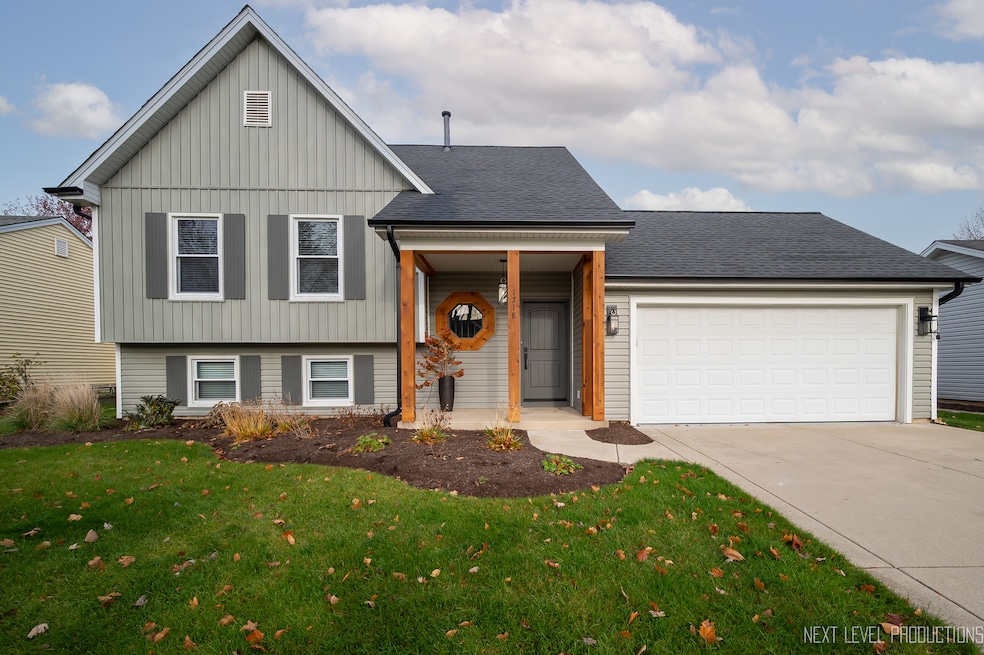 1718 Jeanette Ave, Saint Charles, IL 60174 - photo 1