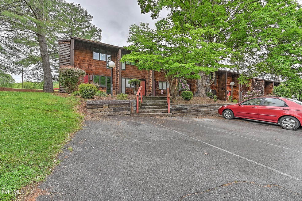 Sold $160,000 • Co-Listing Agent