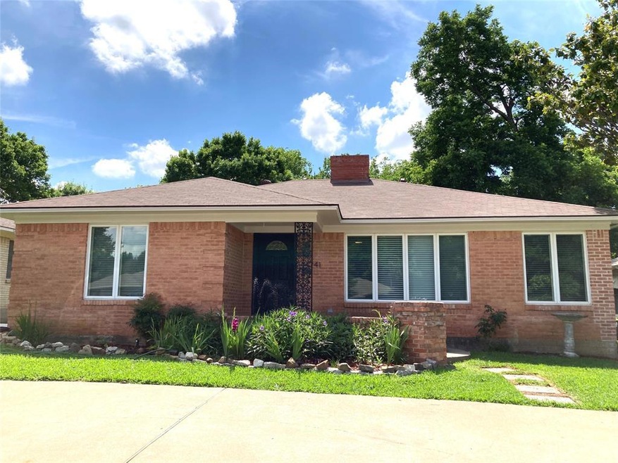 4241 Skillman St, Dallas, TX 75206 - photo 1