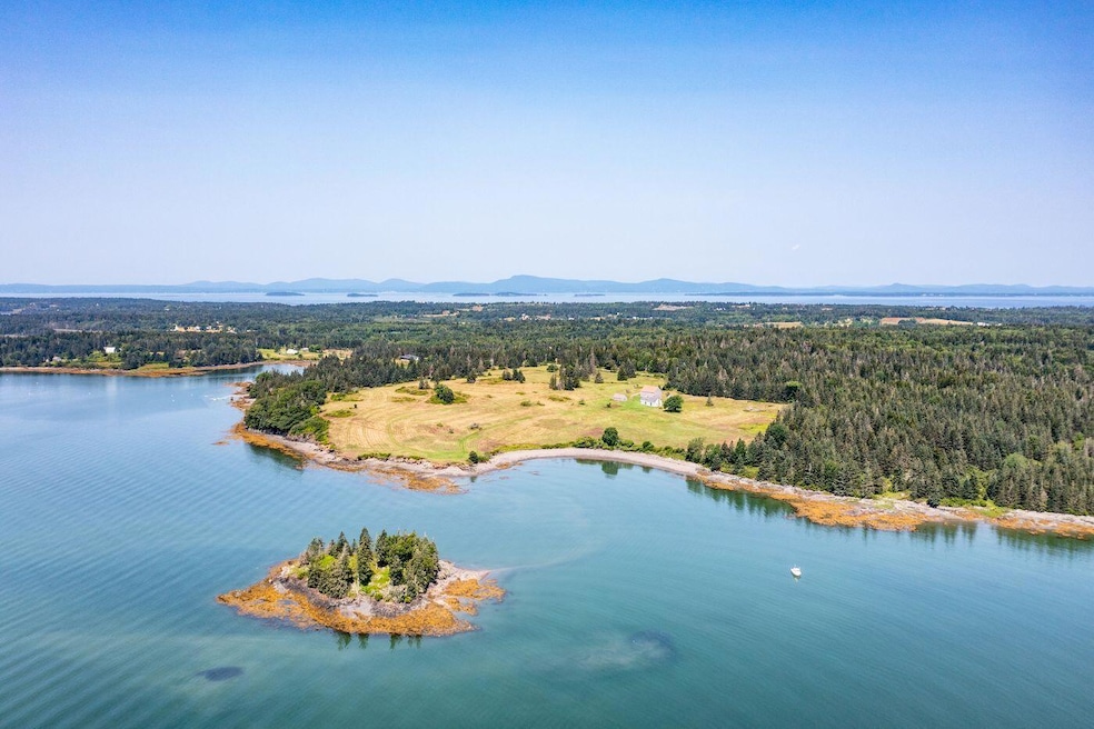 For Sale $8,500,000 • Co-Listing Agent