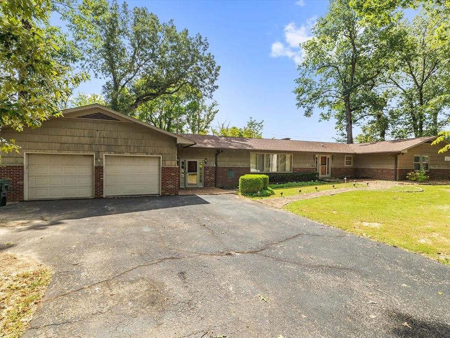 For Sale $289,900