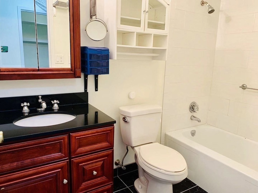 Sargent Estates unit M2, Brookline, MA 02445 - photo 1