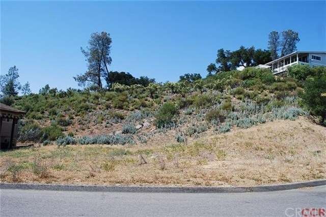 Over 10000sf lot on a corner...