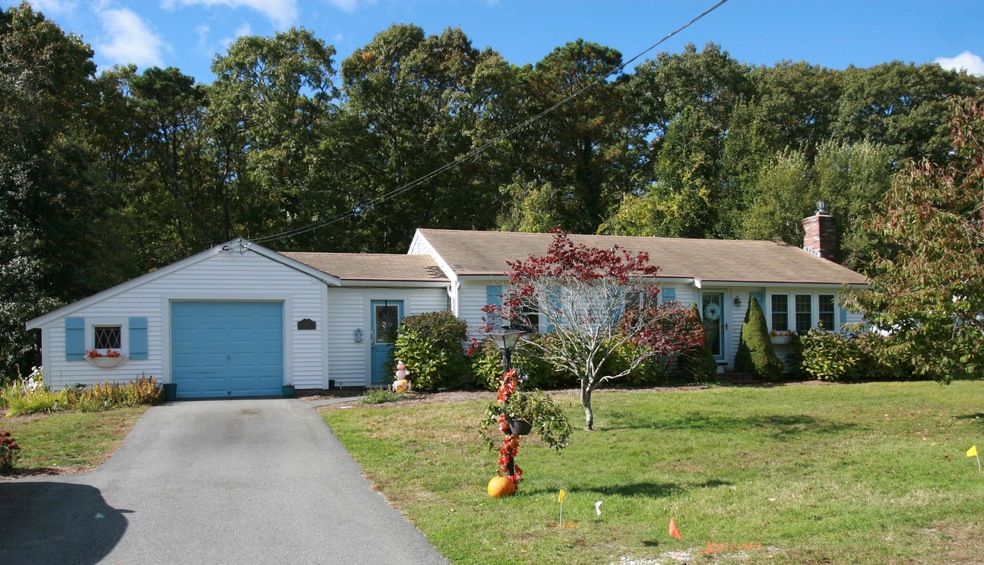 77 Taft Rd, West Yarmouth, MA 02673 - photo 1