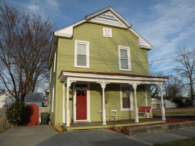 Primary Photo