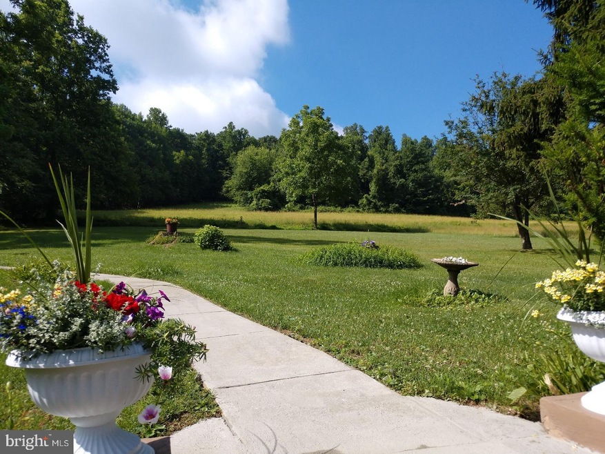 274 Old State Rd, Boyertown, PA 19512 - photo 1