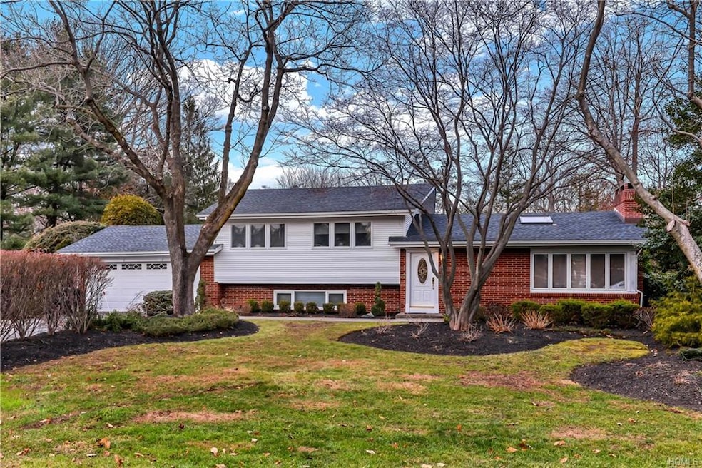 22 Sharon Dr, New City, NY 10956 - photo 1