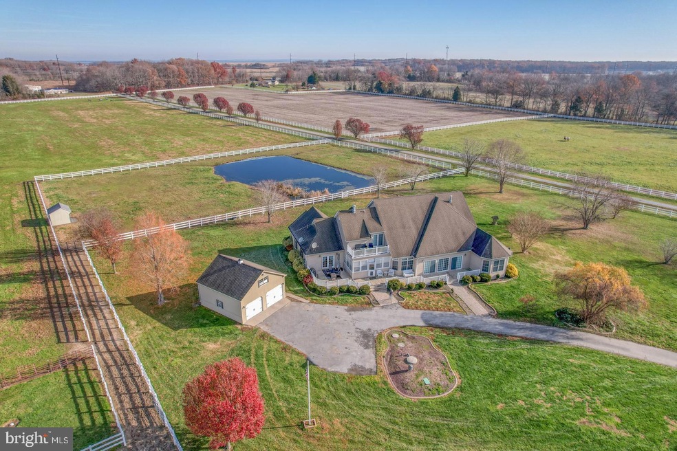 300 Saw Mill Branch Rd, Townsend, DE 19734 - photo 1