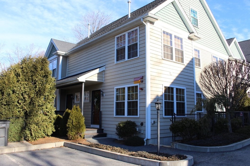 8 Grant St unit 10, Natick, MA 01760 - photo 1