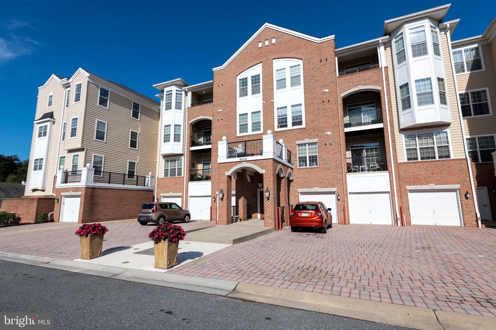 8600 Roaming Ridge Way unit 208, Odenton, MD 21113 - photo 1
