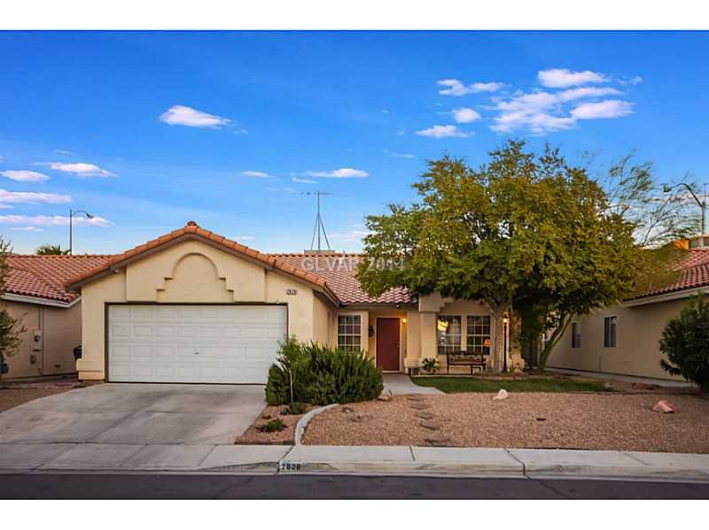 2626 Holy Cross Dr, Las Vegas, NV 89156 - photo 1