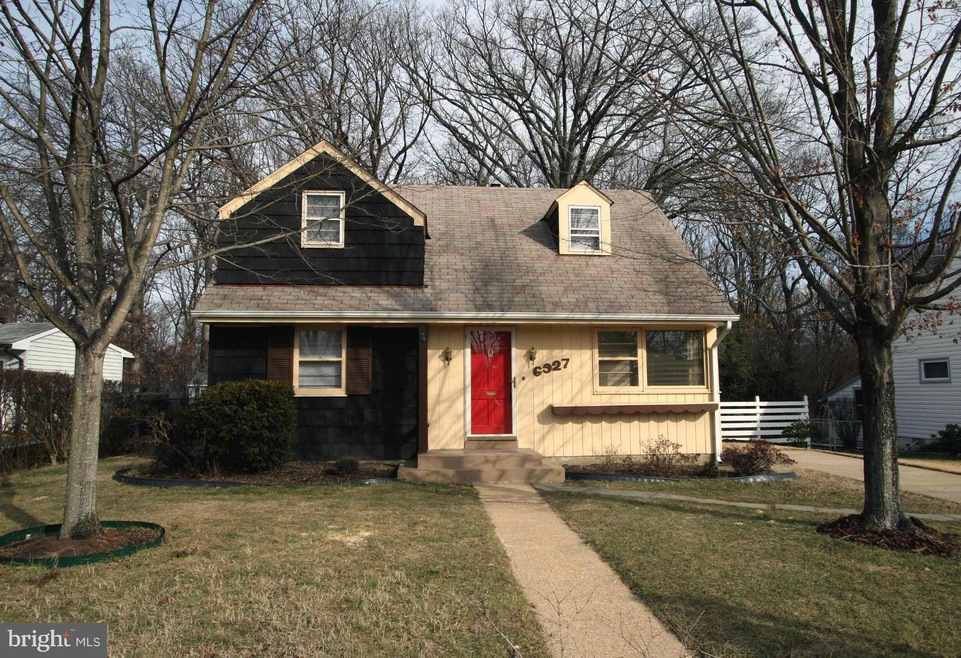 6927 Quander Rd, Alexandria, VA 22307 - photo 1