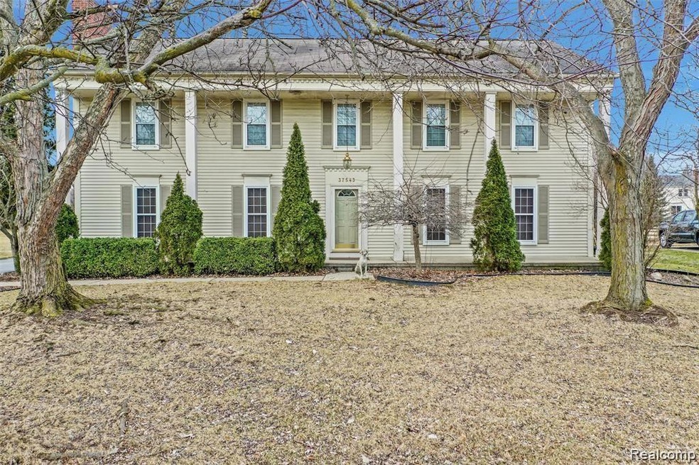 06-37543 E Greenwood0013.jpg