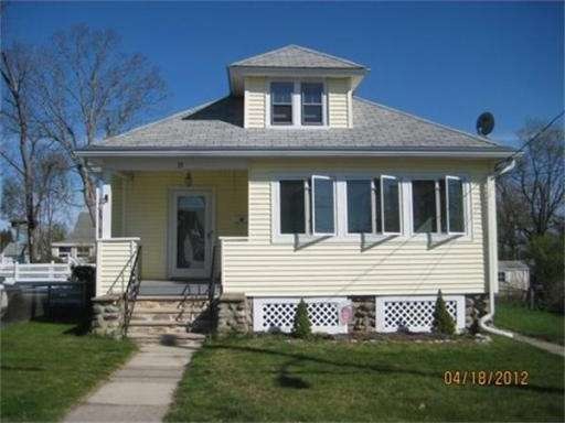 33 Arbutus Rd, Worcester, MA 01606 - photo 1