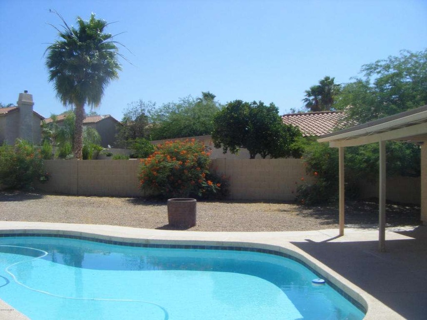102pool