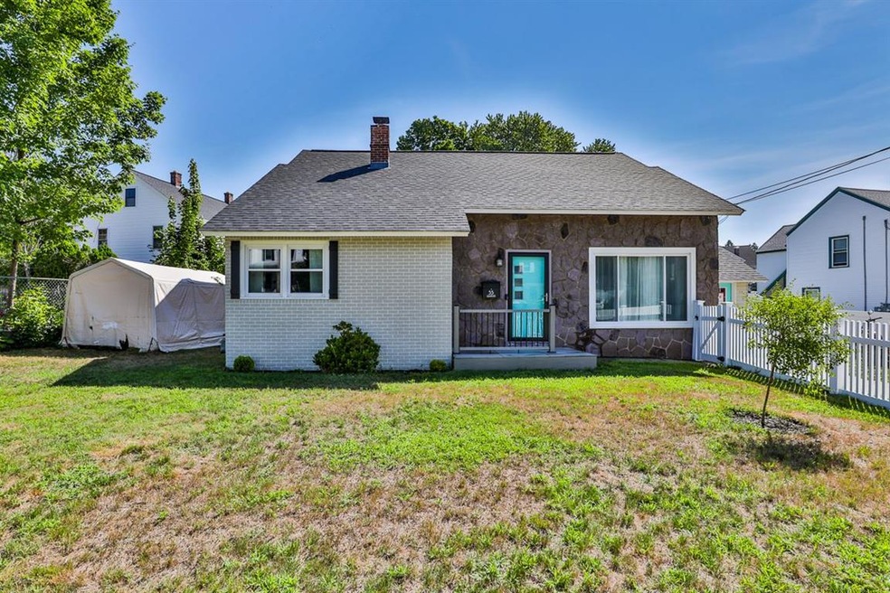 55 Manchester St, Nashua, NH 03064 - photo 1