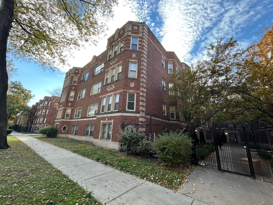 8158 S Drexel Ave unit 3, Chicago, IL 60619 - photo 1