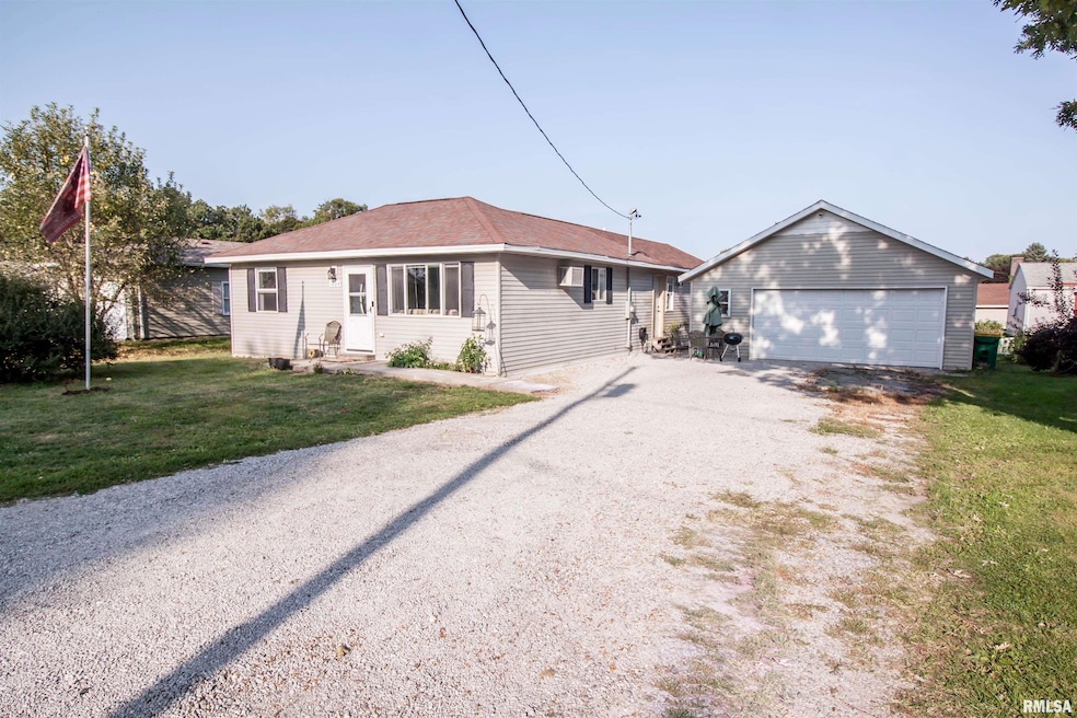 1804 15th St, Viola, IL 61486 - photo 1