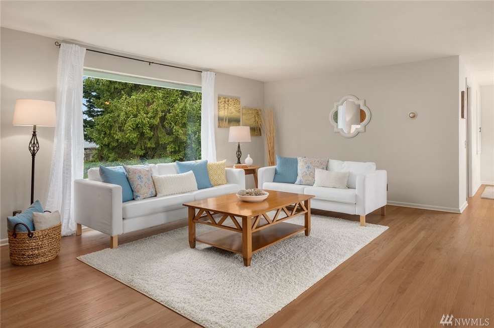 817 7th Ave N, Edmonds, WA 98020 - photo 1