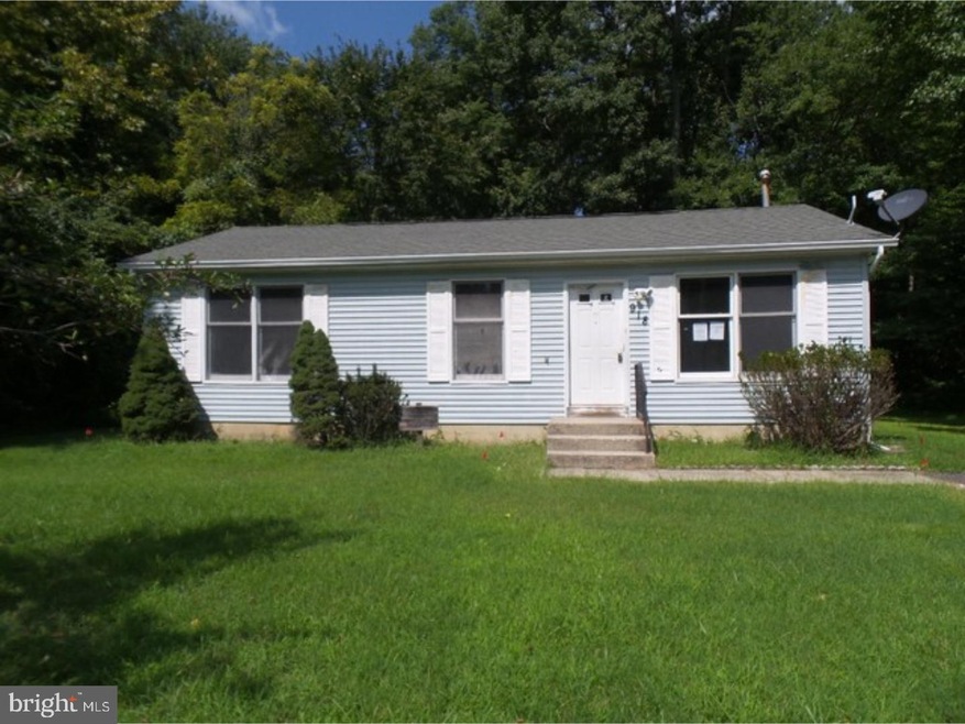 918 E Maple Ave, Lindenwold, NJ 08021 - photo 1