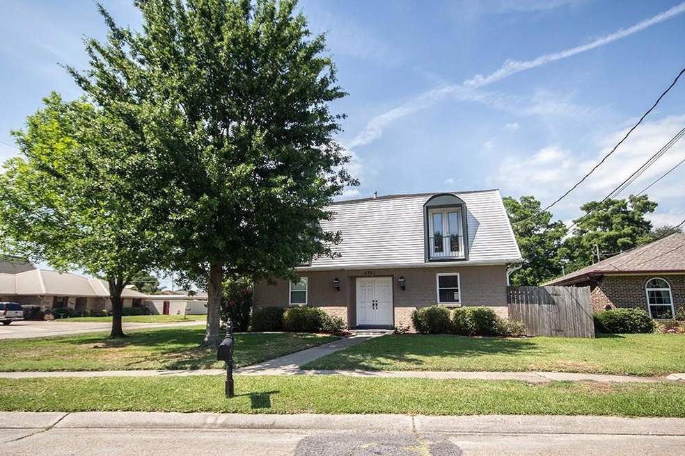 4761 Argonne St, Metairie, LA 70001 - photo 1