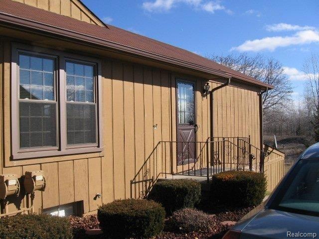 11772 Shenandoah Dr unit 4, South Lyon, MI 48178 - photo 1