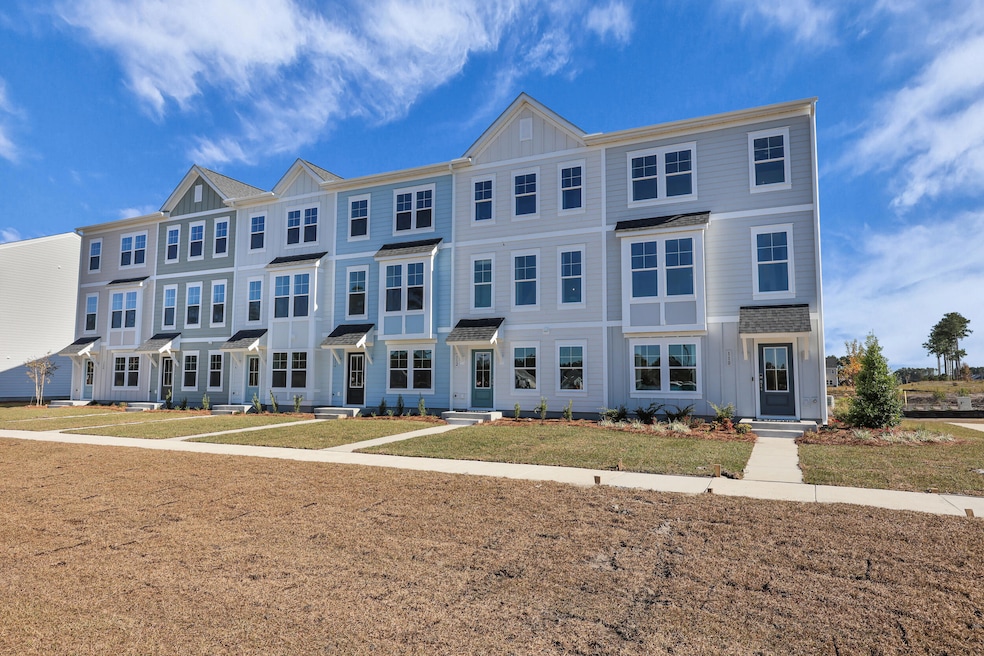 323 Rosehaven Ln, Summerville, SC 29486 - photo 1