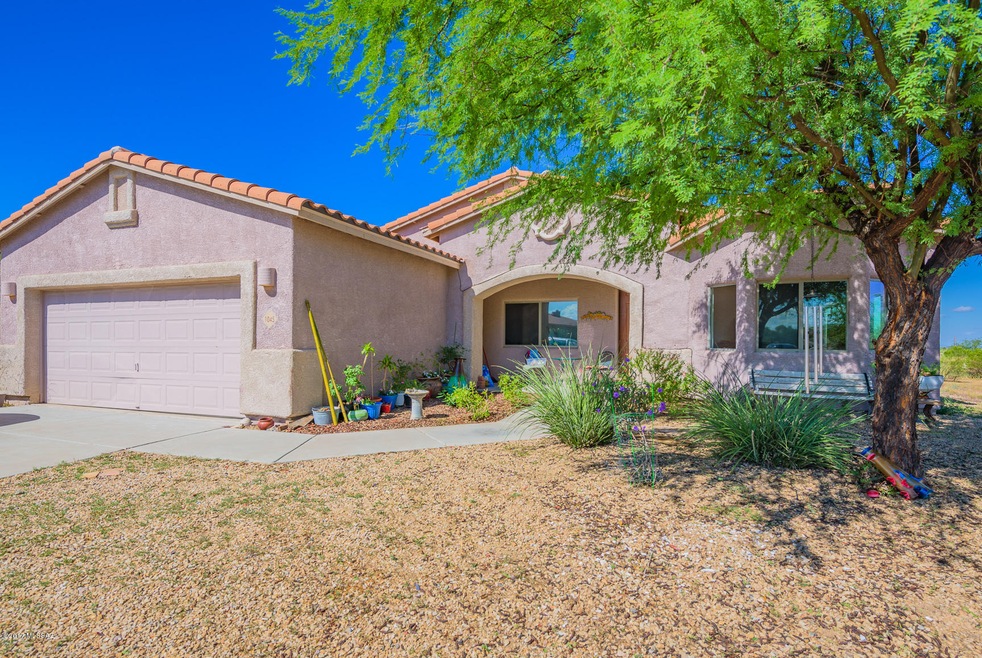 1045 N Davidson Canyon Rd, Vail, AZ 85641 - photo 1