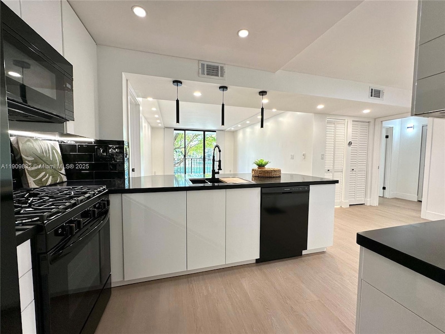 13020 SW 92nd Ave unit A210, Miami, FL 33176 - photo 1